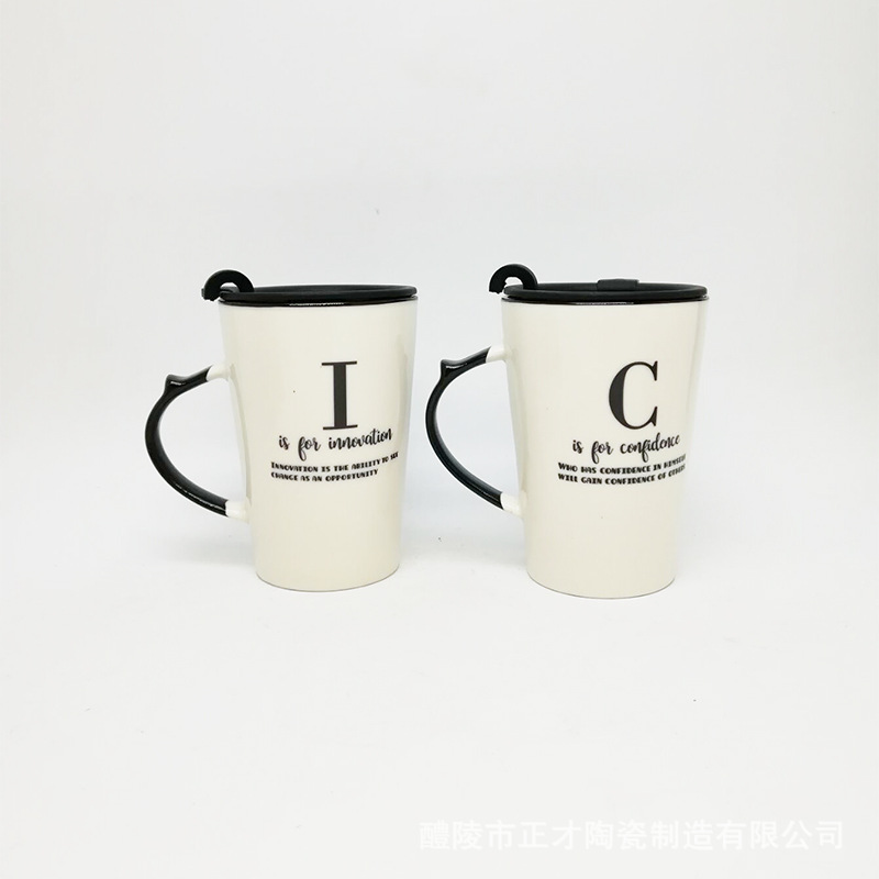 16018C6F441F795408EAC7709A7FBF