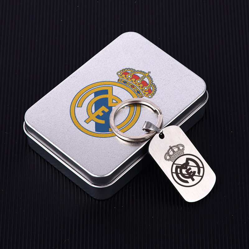 Club de fútbol insignia llavero Barcelona Real Madrid Manchester United AC Milan equipo militar tarjeta caja regalo