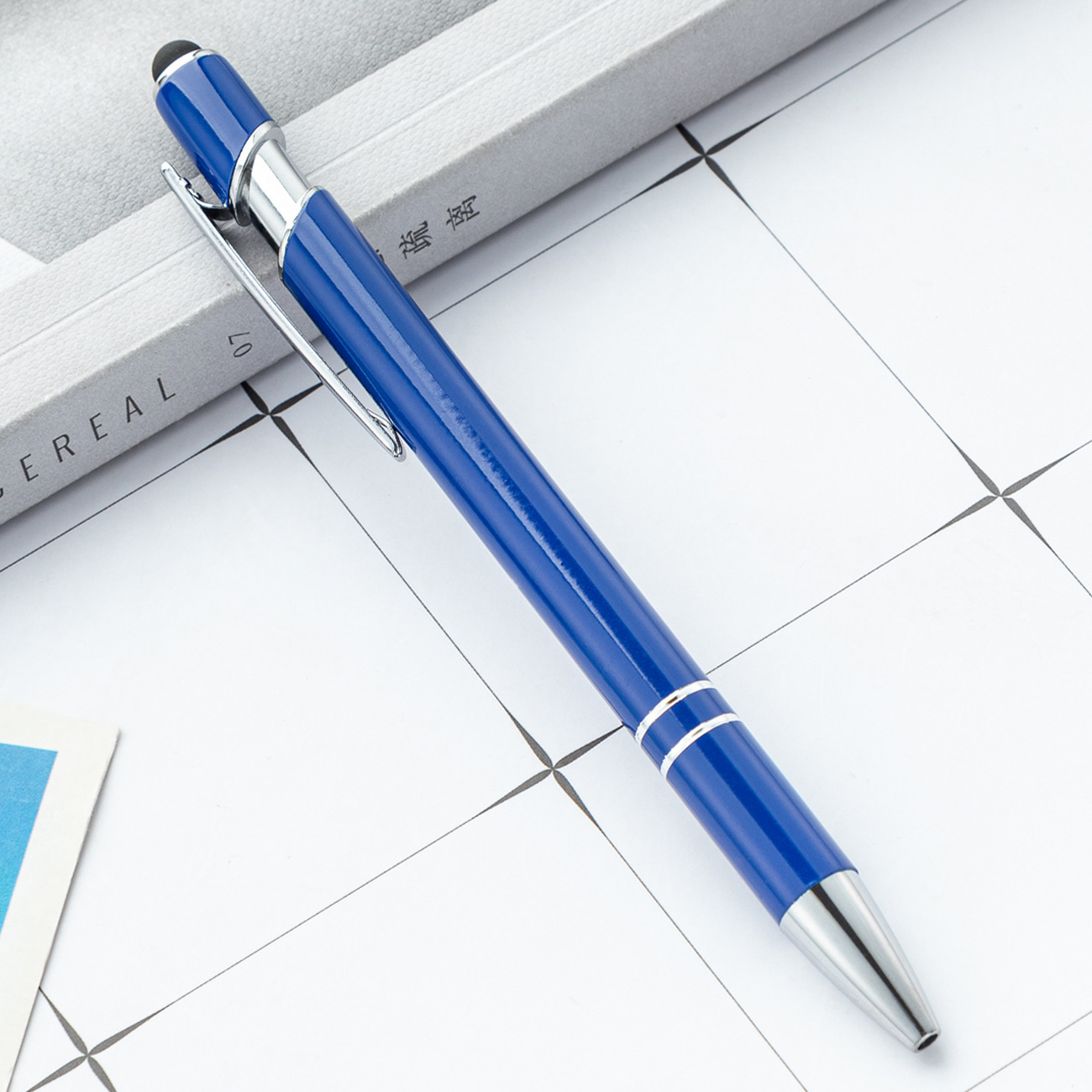 Azul (pintura en aerosol)