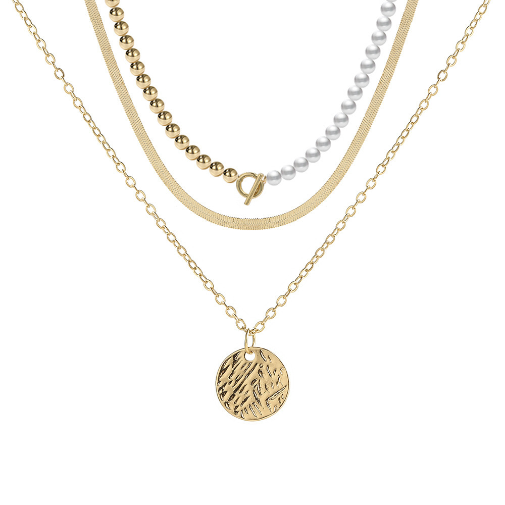 2021 Nuovo ciondolo alla moda con moneta multistrato e catena a serpente intrecciata, collana di perle, set da 3 pezzi per donna_voghion.com