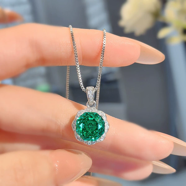 Paraba Pendant [No Chain]