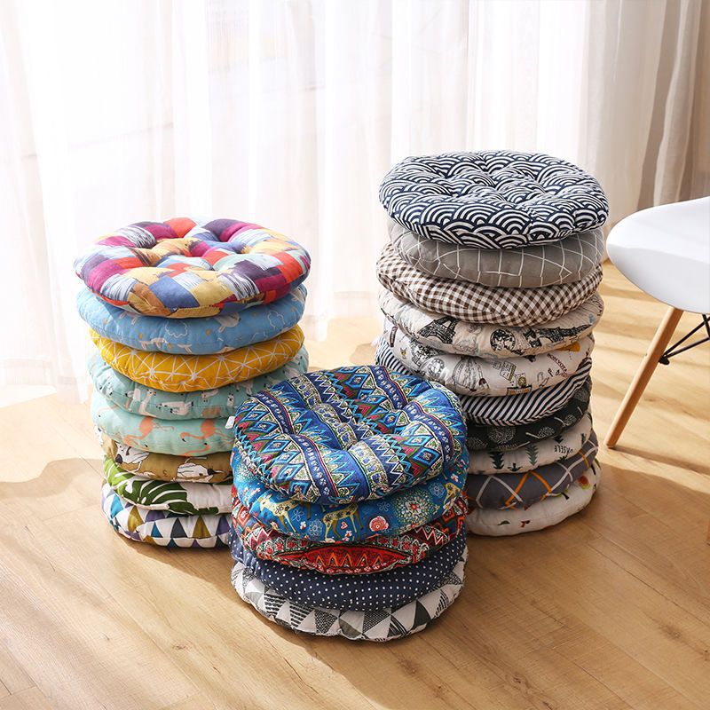 Round pillow for students