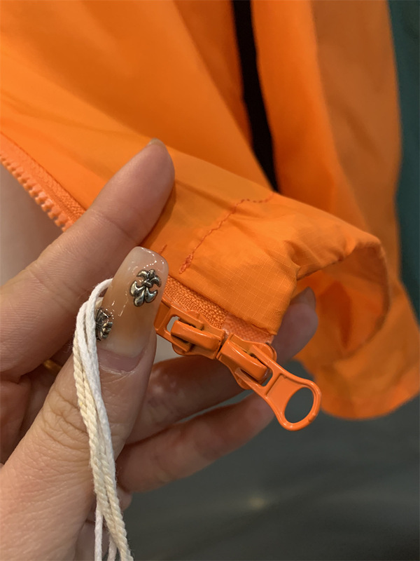 ルルの代替品！アウトドア速乾通気性カジュアル夏軽量フード付きメンズ日焼け止め服スキンジャケットジャケット|undefined
