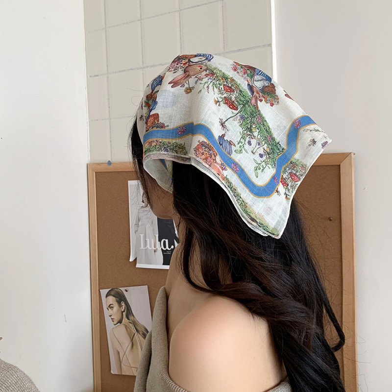 Buñuelo cuadrado de seda de alta sensación primavera y otoño flores cortas lindas dulces buñuelos pastorales buñuelos de collar buñuelos de pañuelo de bolsa de banda flotante