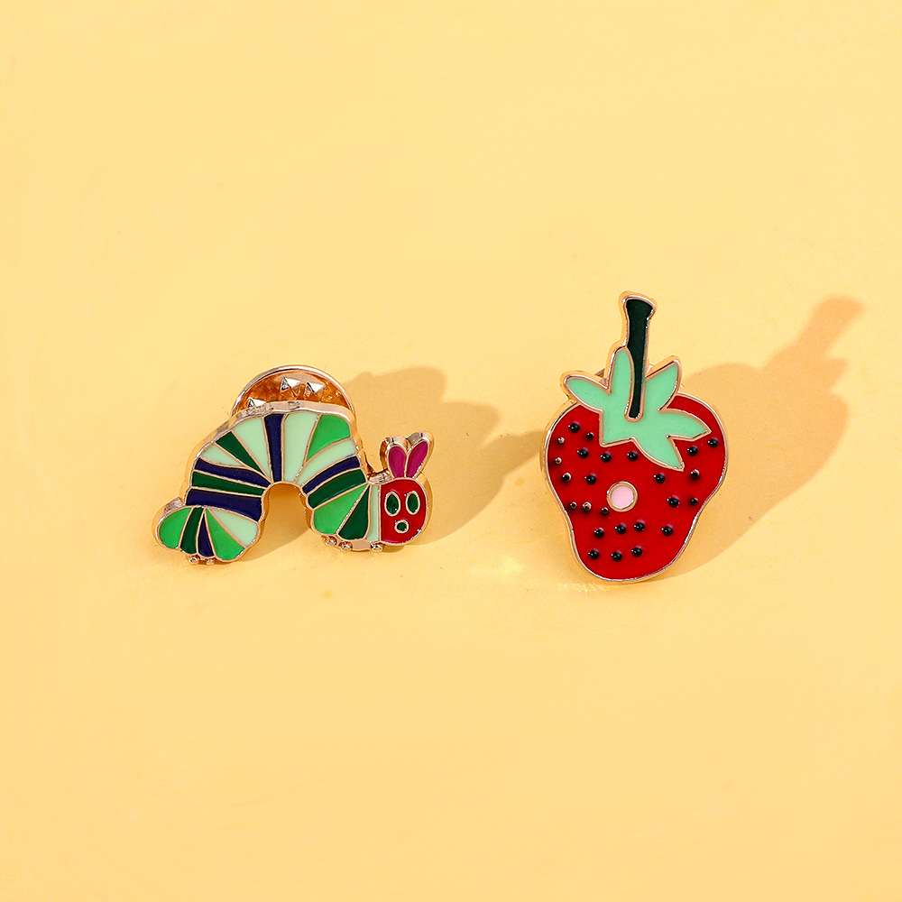 4g Weight Brooches Classification Holiday, Daily Occasion Alloy Material Cartoon, Strawberry Pattern Unisex Gender Enamel Design Casual, Cute Style Casual Cute Pin Cartoon Strawberry Alloy Enamel Unisex Brooches 11