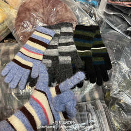 条纹设计款撞色羊毛手套女冬季日系彩虹加厚保暖防寒露指触屏手套