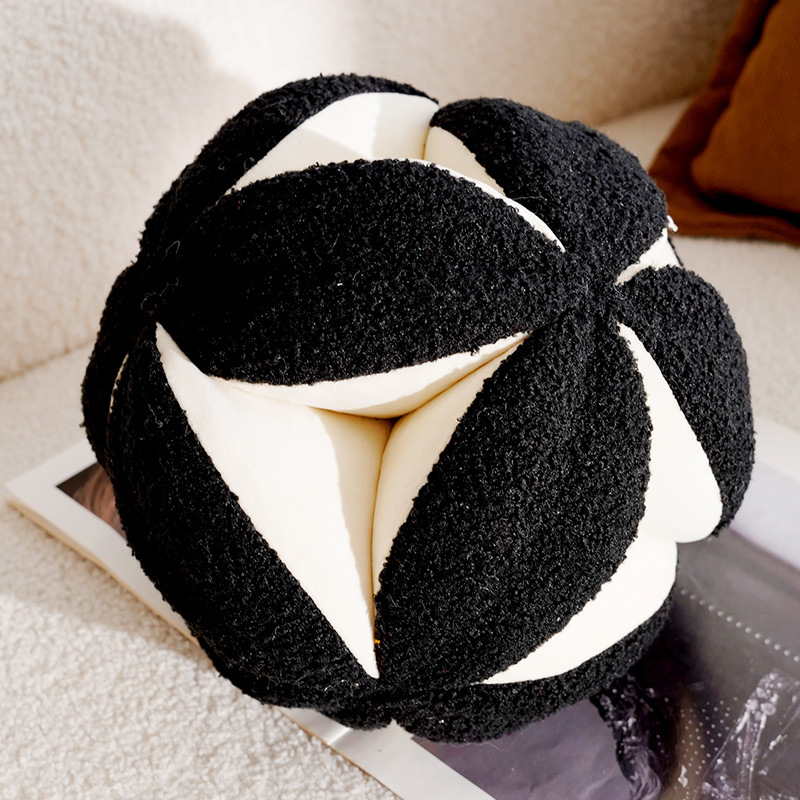 Almohada en blanco y negro de lujo ligero y de alta gama Almohada de la Edad Media francesa Bordado Cama simple Sala de estar Sofá Funda de almohada con núcleo