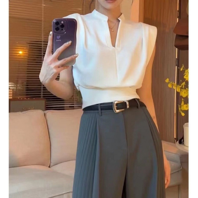 2026 Vest T-Shirt for Women, Summer Modal Shirt, French-Style Inner Layer, Tight-Fitting Short Top with Flutter Sleeves and V-Neck