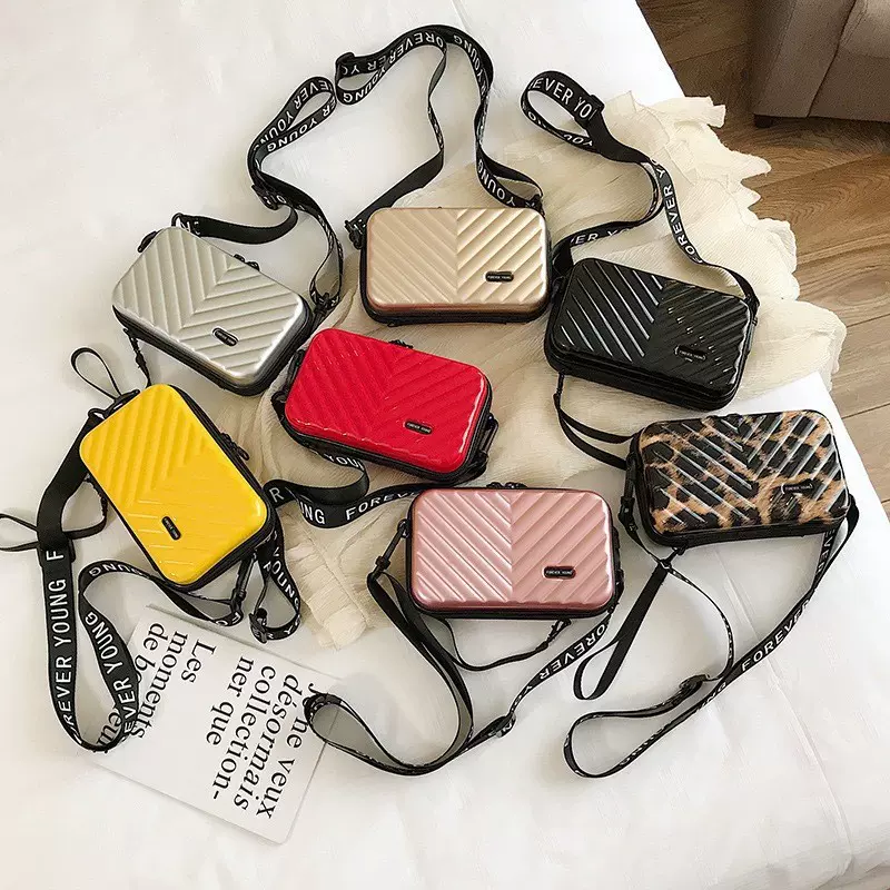 跨境网红小包硬壳PC女包新款时尚简约质感单肩包百搭ins7寸手提包