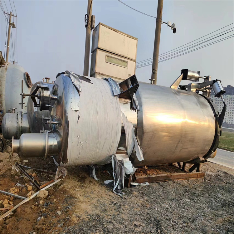 二手6吨直筒静态提取罐 真空浓缩热回流全套设备 蘑菇式渗滤容器