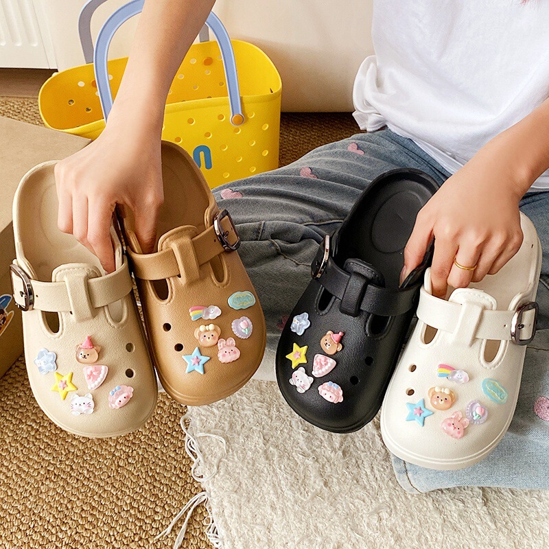 Women's Summer Outdoor Clogs 2026 New Model Beach Thick-Soled Eva Non-Slip Half-Covered Clogs with a Soft Stepping Feel