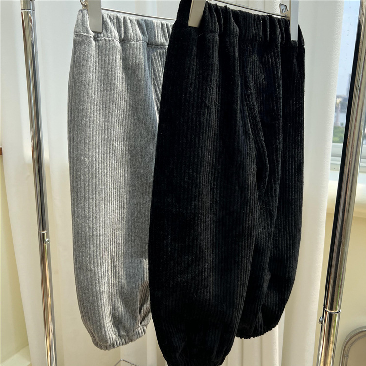 2024 Korean Autumn Children's Solid Color Light Core Plush for Boys and Girls Loose Feet Tights, Long Pants, Sports_voghion.com