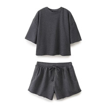 ZA�羳�W�����QŮ�b���uͨ����r�����e�����ѝ���b