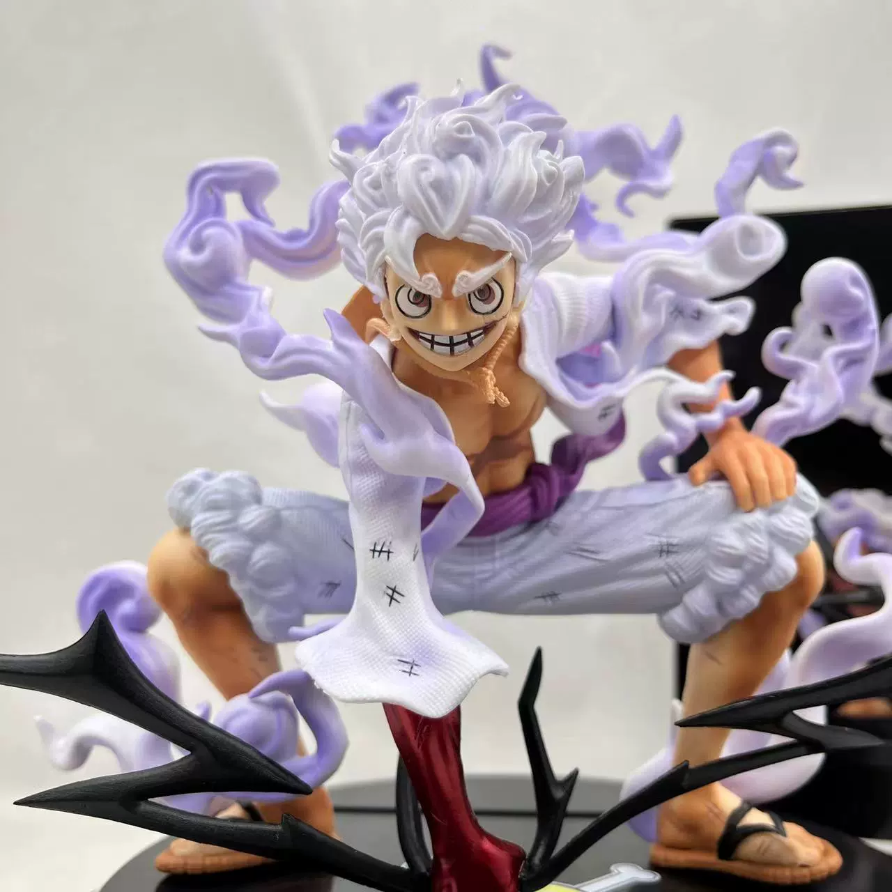 Фигура (One Piece) Ника Пробуждение смоляная статуя, поза приседания, коллекционная, 20 см
