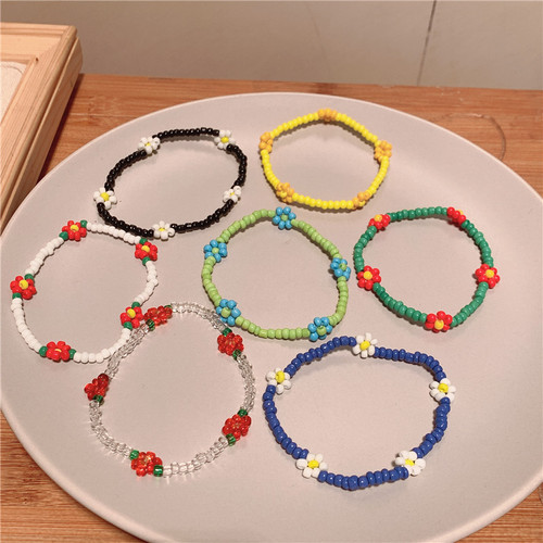 South Korea's Dongdaemun same style flower rice beads elastic rope beaded bracelet ins style retro temperament versatile bracelet for women