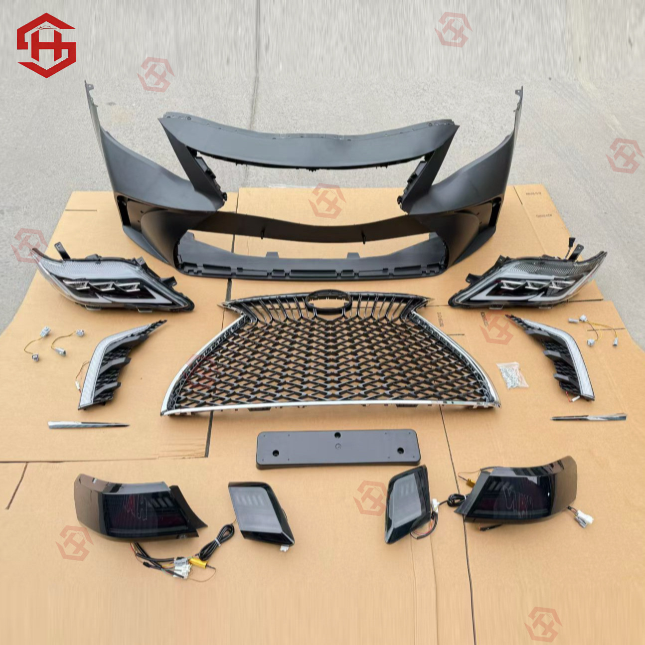 Suitable for Camry 07-11 (Us Version) Upgrade Kit Front Bumper Including Headlights and Tail Lights