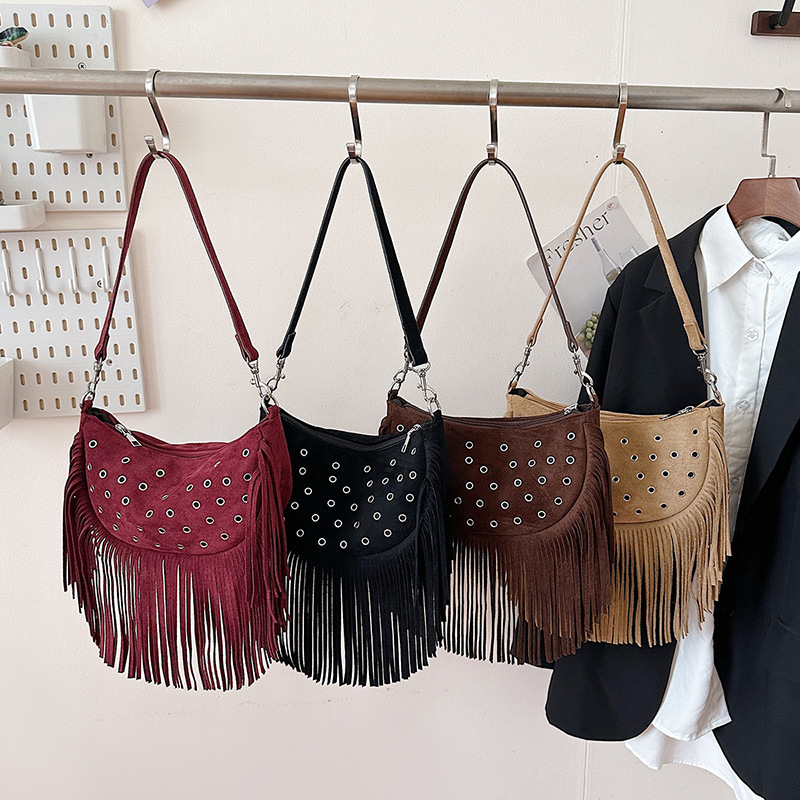 American Deerskin Velvet Tassel Bag for Women 2025 New Trendy Maillard Western Saddle Bag Versatile Ins Crossbody Bag