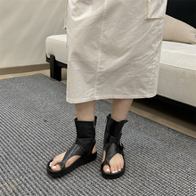 2024夏季新款罗马休闲夹趾凉鞋复古手工鞋平底扣带沙滩女凉靴