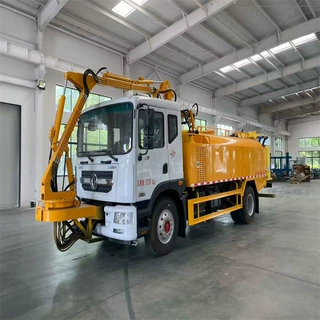 程力 道路护栏清洗车 隧道墙壁清洁机 工地围挡边栏清洗设备