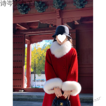 高级感圣诞新年战袍2023秋冬新款斗篷型休闲保暖毛领毛毛袖呢大衣