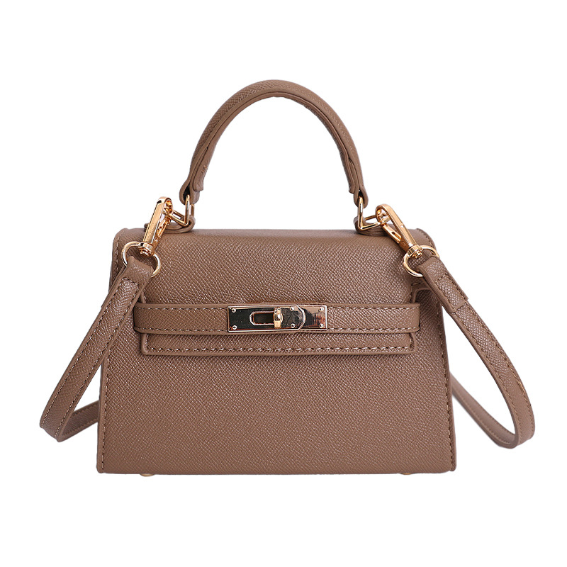 La sensación de alto nivel de lujo ligero bolso de mano Kylie mujeres 2026 ventas transfronterizas calientes nueva moda de viaje de hombro mochila