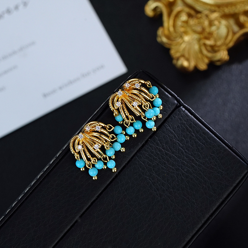 Small design turquoise cigarette holder
