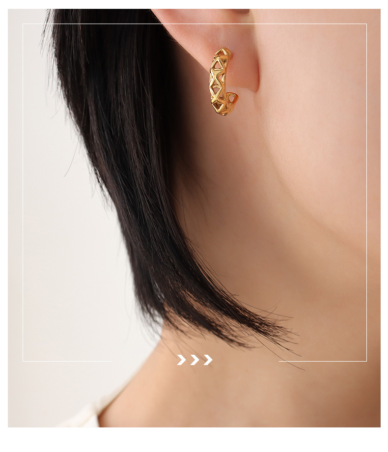 Simple Style C Shape Titanium Steel Ear Studs Plating Stainless Steel Earrings