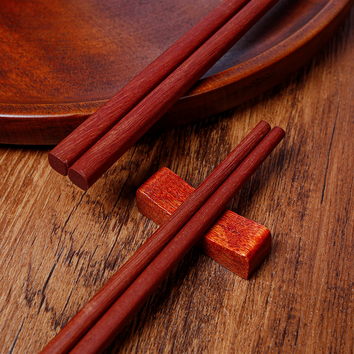 Palillos de madera maciza para el hogar 25cm sándalo rojo sin pintura sin cera antideslizante 10 pares de palillos de regalo comercial con letras LOGO