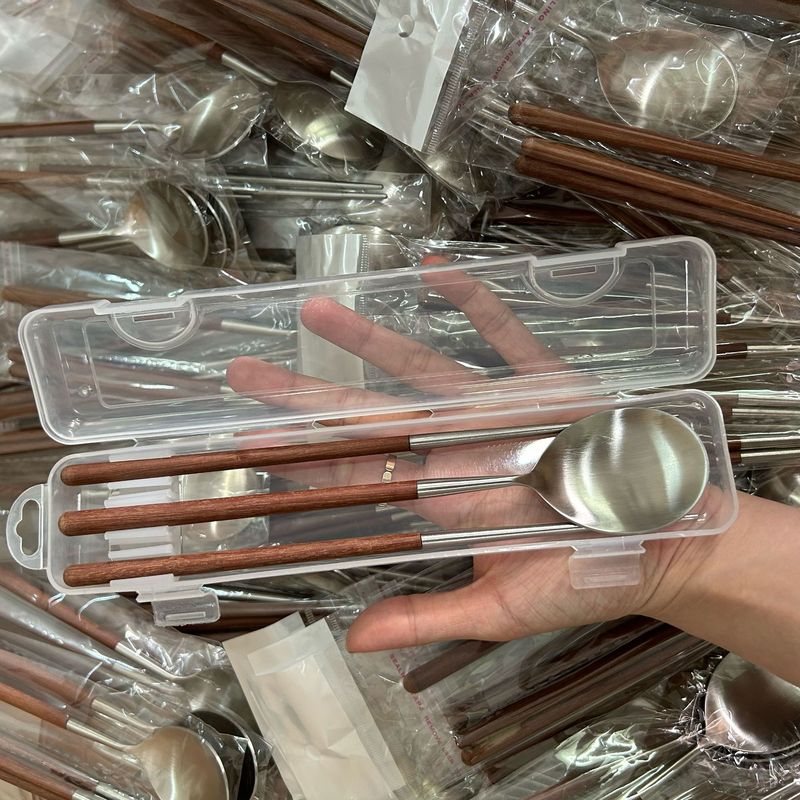 ミノ家ネットレッド304ステンレス携帯食器鶏翅木フォークスプーン箸学生旅行屋外三|undefined