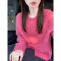 秋季玫红色针织毛衣