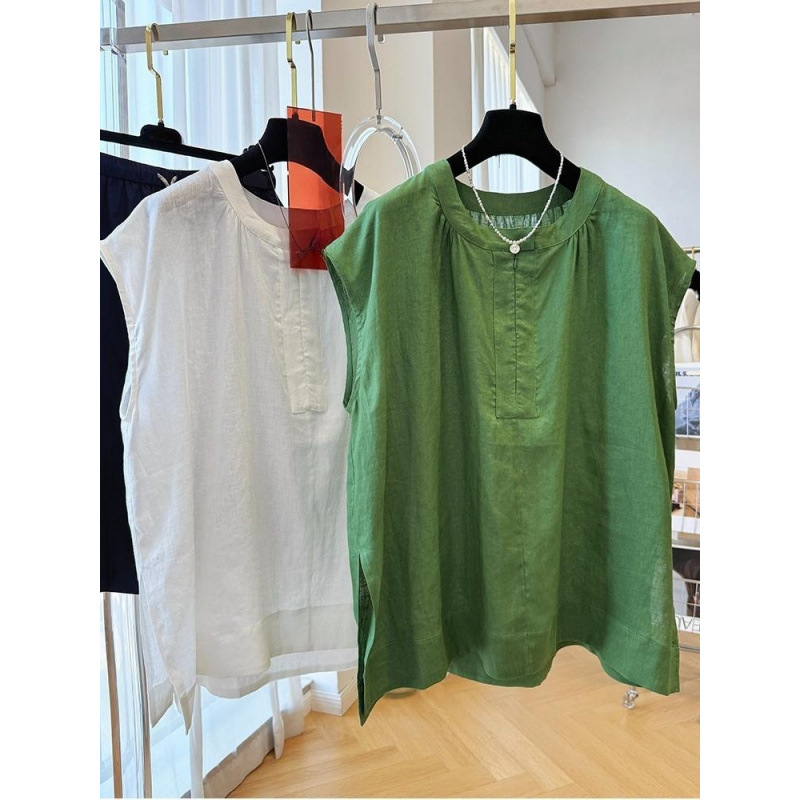 Summer elegant thin shirt with a round collar