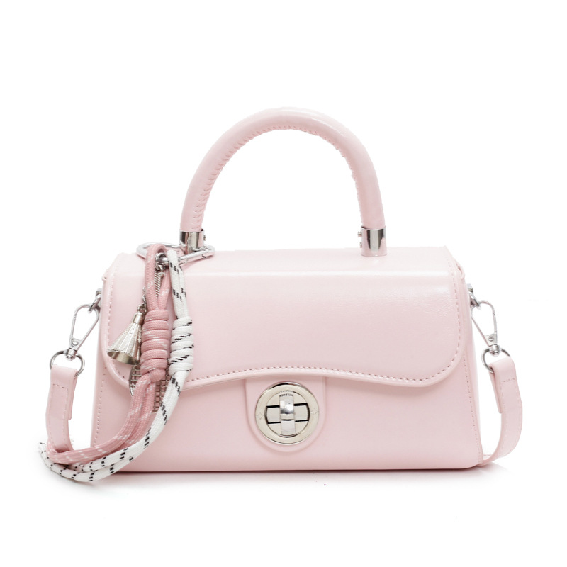 Bolsa de tendencia explosiva debajo de la axila, dama 2025, nuevo bolso cuadrado de estilo exterior, sensación de alto nivel, bolso de mochila rojo super caliente.