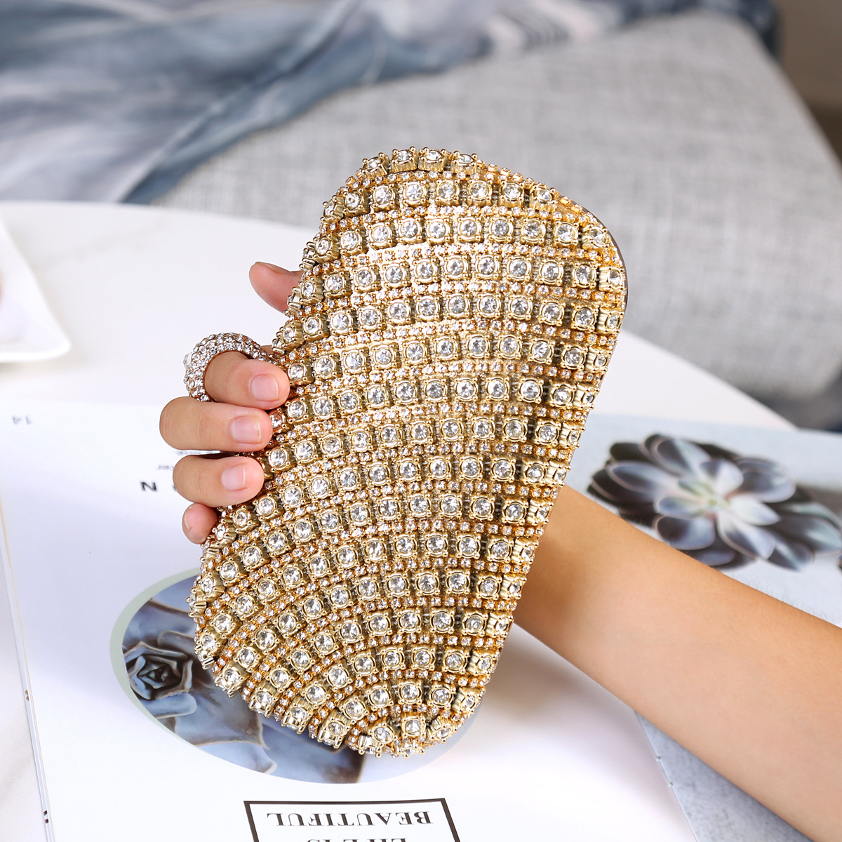Lock clasp Closure Type Metal Geometric Diamond Oval Evening Bags