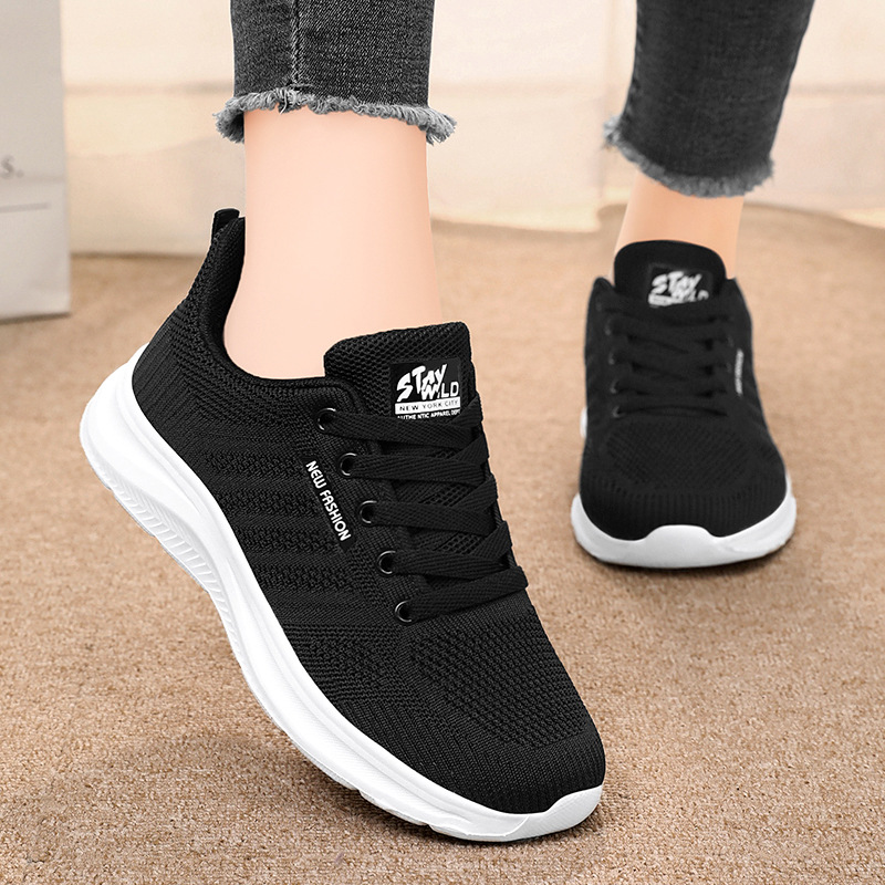 Calzado deportivo para mujer 2025 zapatos individuales de verano transfronterizo Xiyin en nombre de la versión coreana de las zapatillas para correr transpirables casuales de suela suave tejidas voladoras