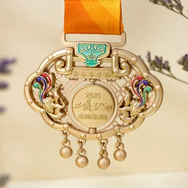 金属工艺品;冰箱贴;徽章