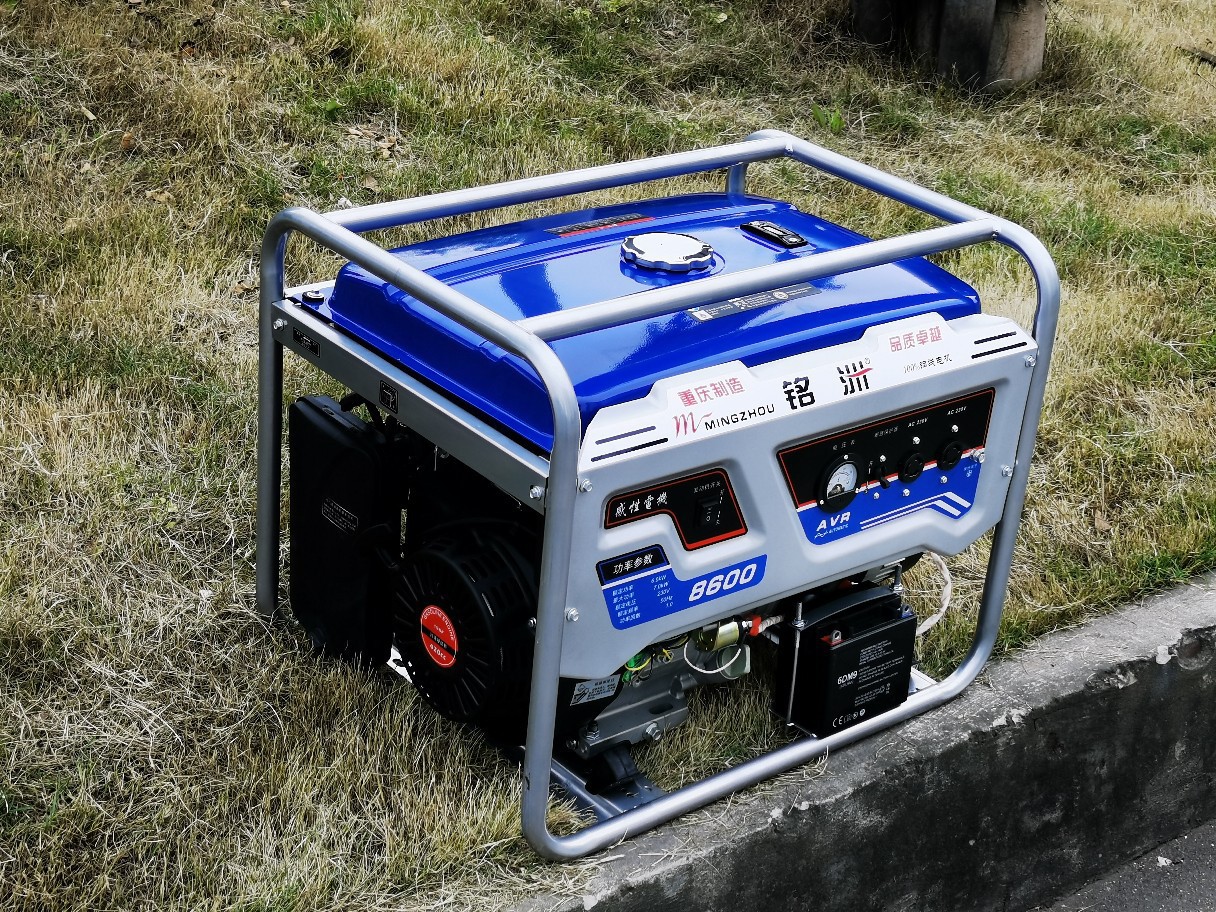 重庆铭洲汽油发电机5/6/7/8/10千瓦单三相220/380v手电启动含税运