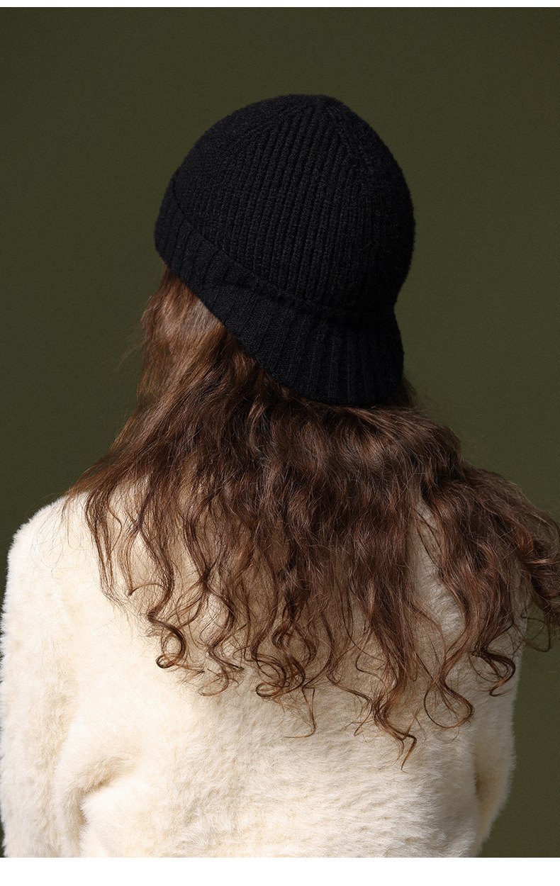 Gebreide damesmuts warme wintermuts met hoofdband van wol_voghion.com