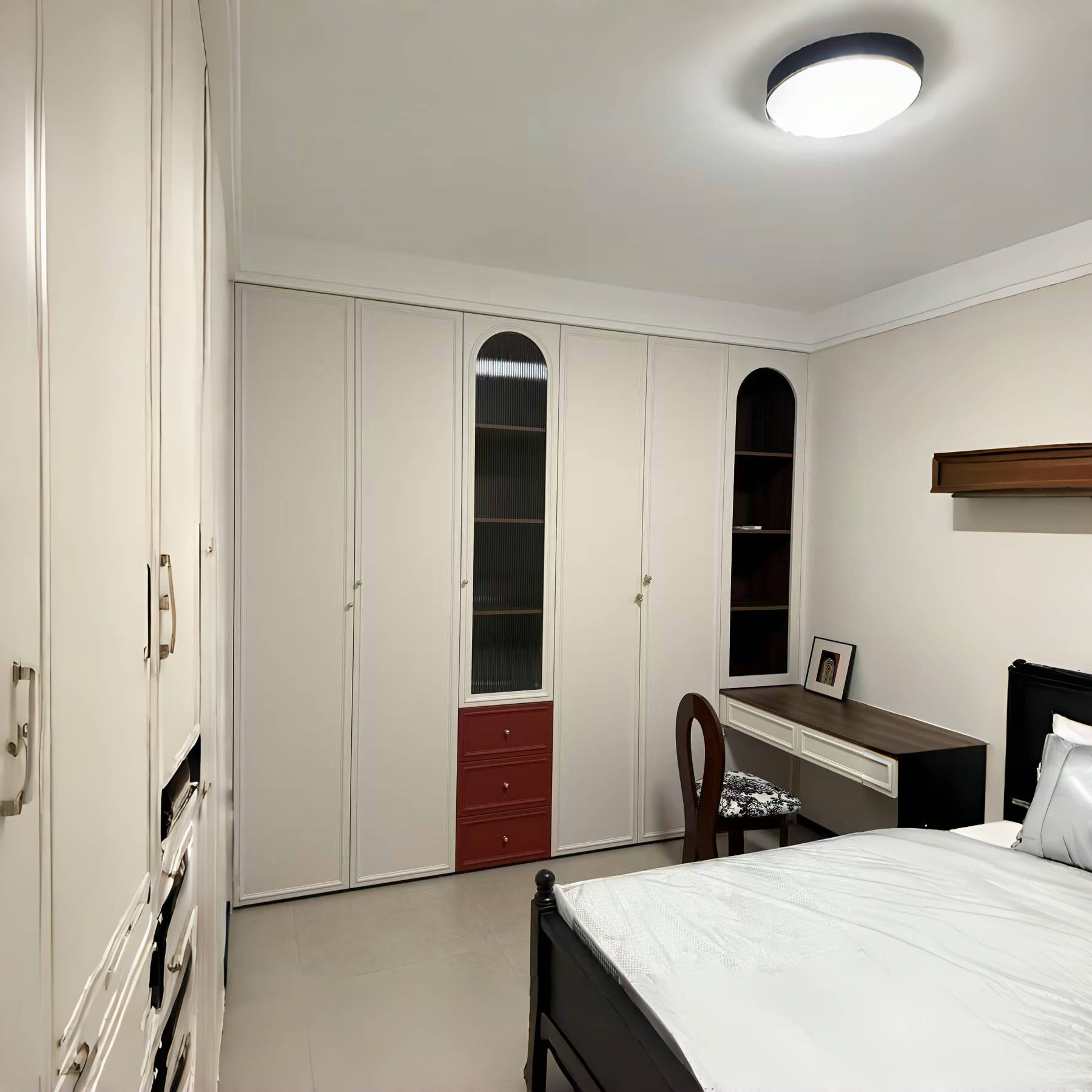 Whole House Customization Source Factory Bedroom Wardrobe French Light Luxury Cabinet European Pine Board Solid Wood Wardrobe Storage Cabinet Factory