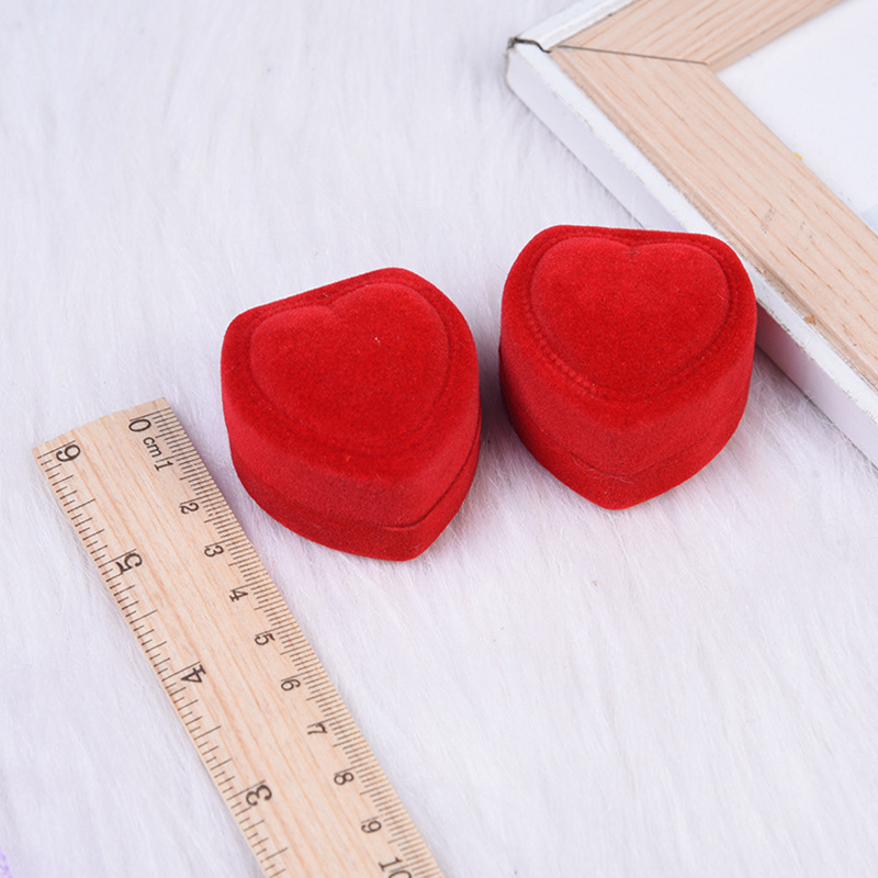 淘宝热卖爱心首饰盒跨境礼品耳钉收纳盒小桃心盒子厂家批发