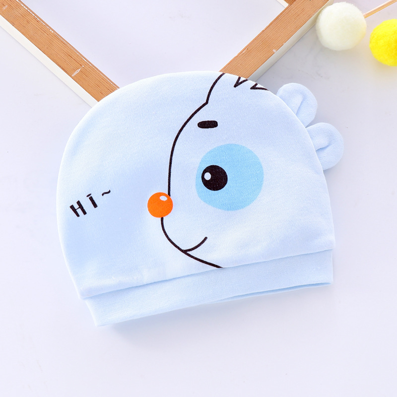 0--1 Sombrero de bebé recién nacido primavera y otoño algodón peinado para bebés de dibujos animados para hombres y mujeres cuatro estaciones sombrero de neumáticos a prueba de viento sombrero de puerta de goma