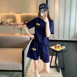 减龄洋气时尚短袖运动套装女夏2026宽松休闲短裤两件套跑步服显瘦