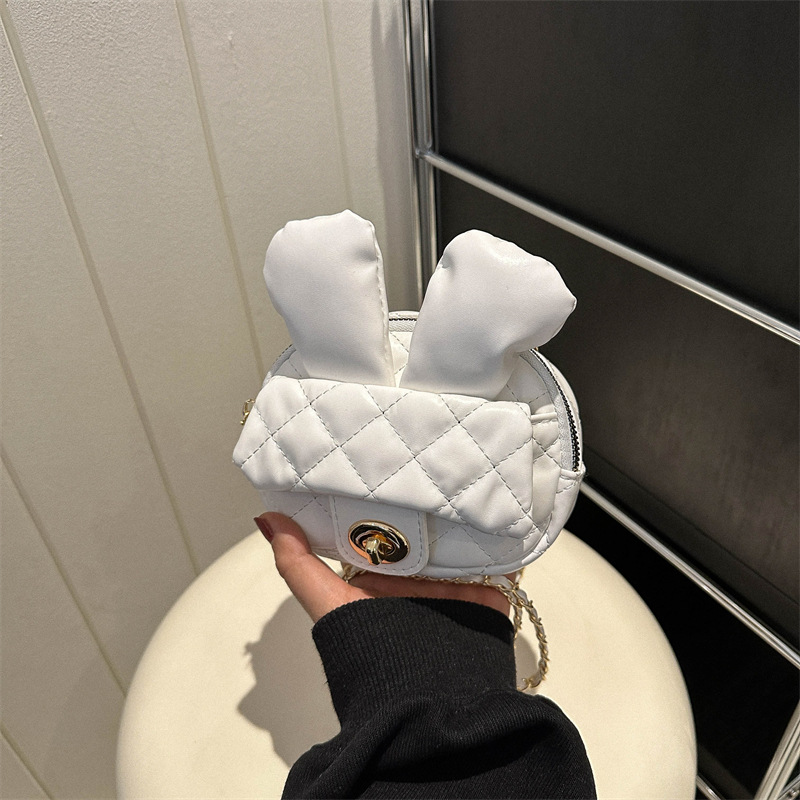 Bolsa pequeña de forma especial moda femenina pequeña cabeza de conejo bolsa de mensajero de las mujeres 2023 nueva personalidad linda chica corazón rombo bolsa