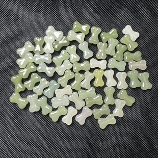 Hetian Jade Supply Chain Natural Xinjiang Hetian Jade Blue White Jade Carved Bone Pendant Men's and Women's Accessories Lifting