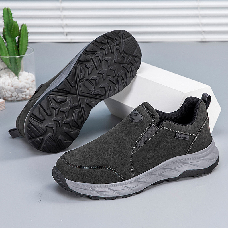 Zapatos de madres de mediana edad primavera y otoño zapatos de mujer ligeros planos 2024 zapatos de suela suave transpirables y resistentes al desgaste