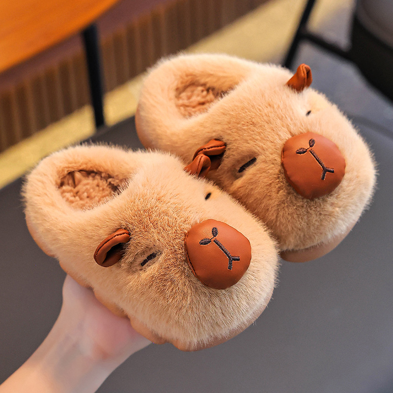 Zapatillas de algodón para niños de otoño y invierno Capibara, niños y niñas, calentamiento y pelusa para niños mayores, zapatos de algodón para niños en casa