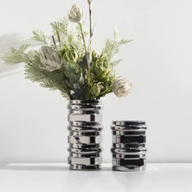 装饰花瓶;陶瓷工艺品;酒壶