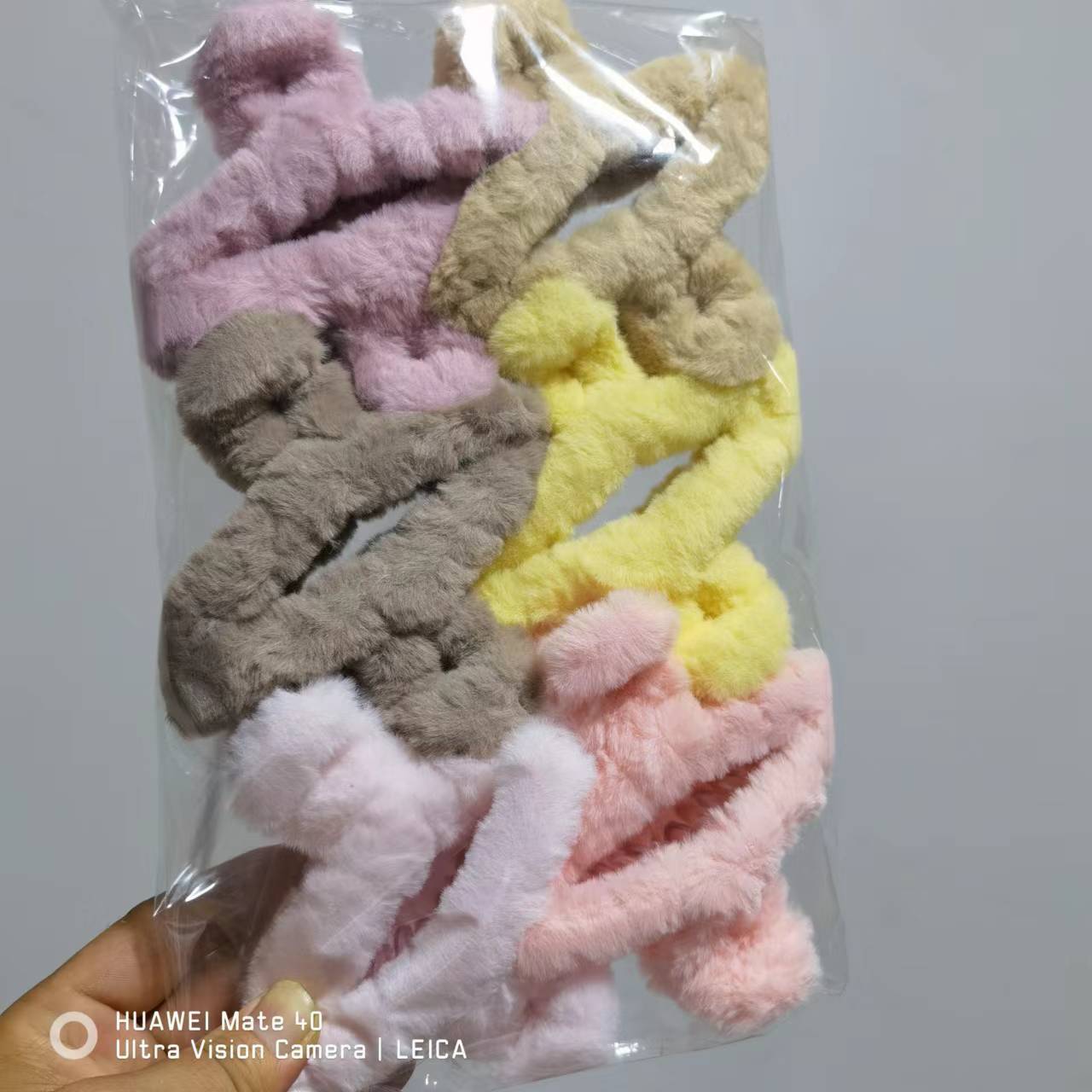 Clip de pelo de peluche cuchara trasera clip de pelo grande clip de otoño e invierno nuevo clip de pelo clip de tiburón clip tocado para las mujeres