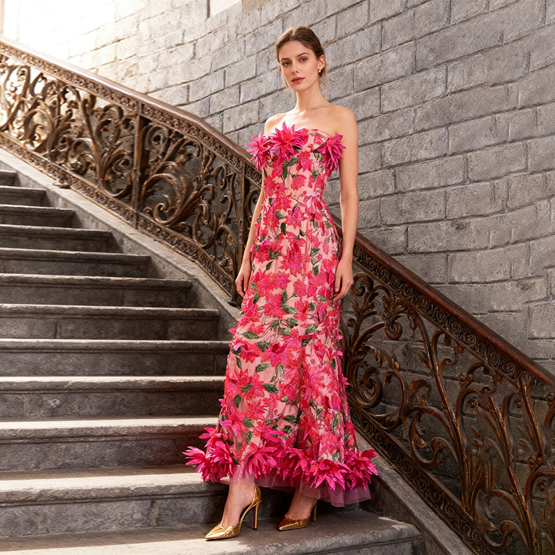 Elegant Socialite Retro Party Dress Tube Top Dress 2026 Summer New Style Three-Dimensional Flower Embroidery Dress for Women