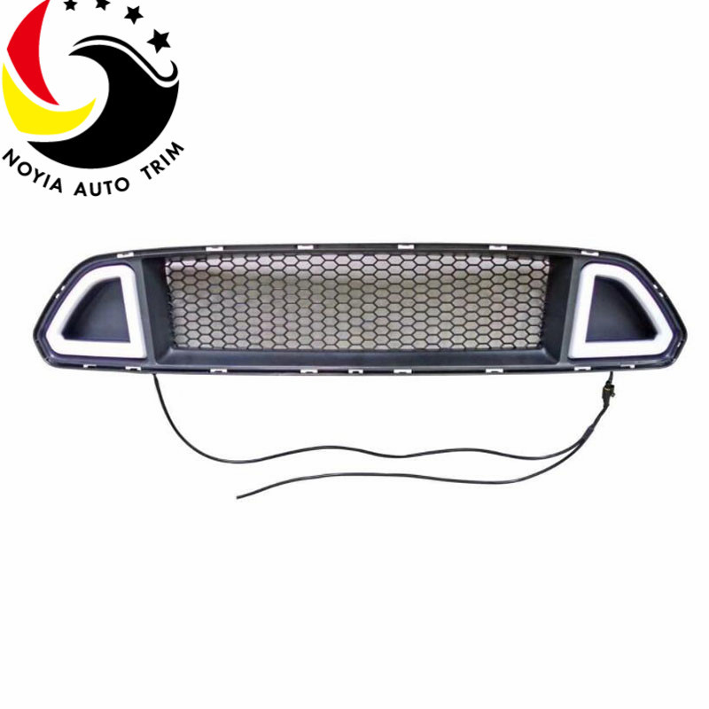 Adecuado para Ford caballo salvaje modificado rejilla de admisión 15-17 Mustang con luz diurna LED superior media red image 2
