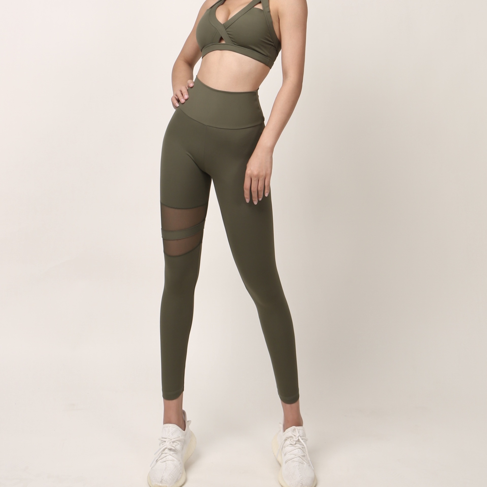 Simple Style Sports Solid Color Nylon Active Bottoms Leggings display picture 14